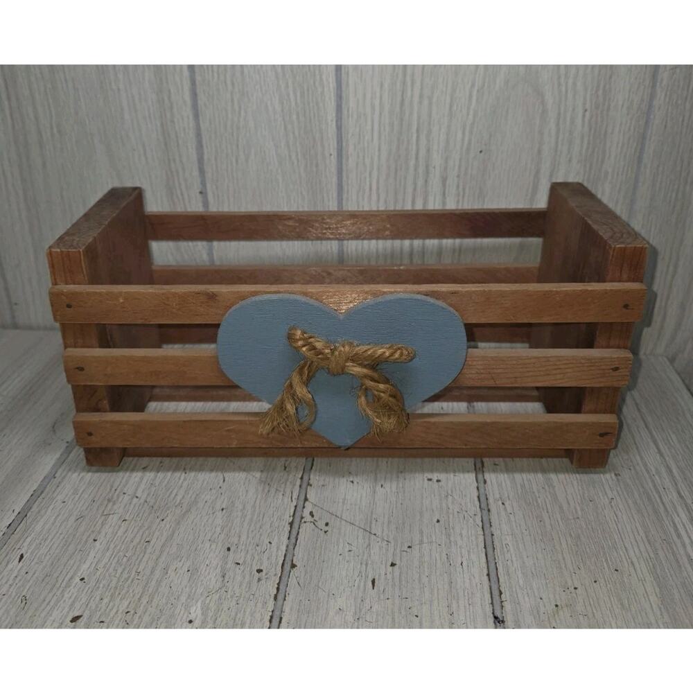 Vintage Small Wood Storage Crate Heart Farmhouse Country Heritage Miniatures